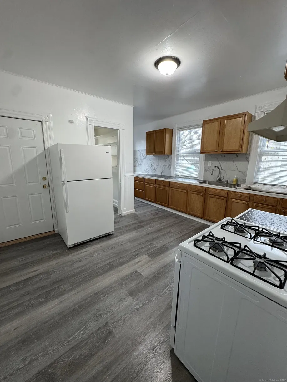 Greenwich Real Estate | View  | Listing