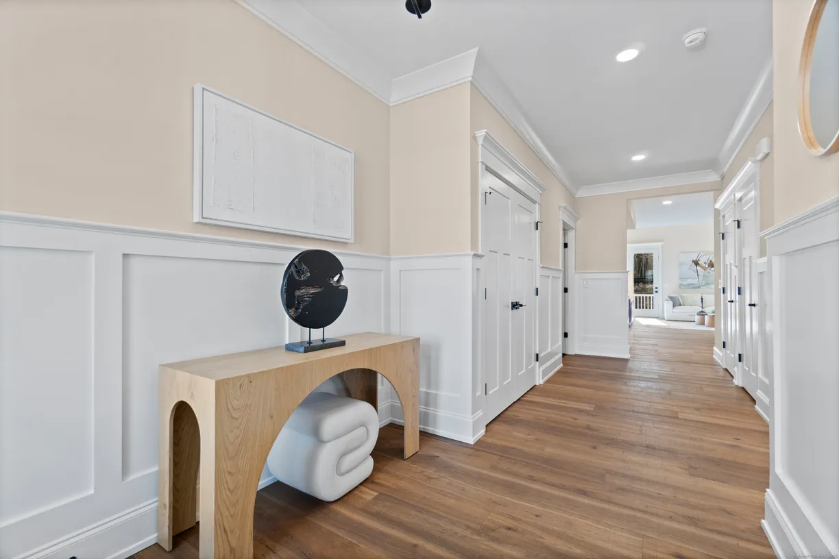Greenwich Real Estate | View 14 Summertime Circle | Listing