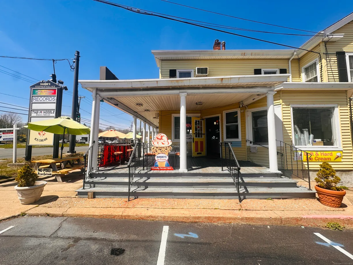 Greenwich Real Estate | View 444 Main Street | Listing