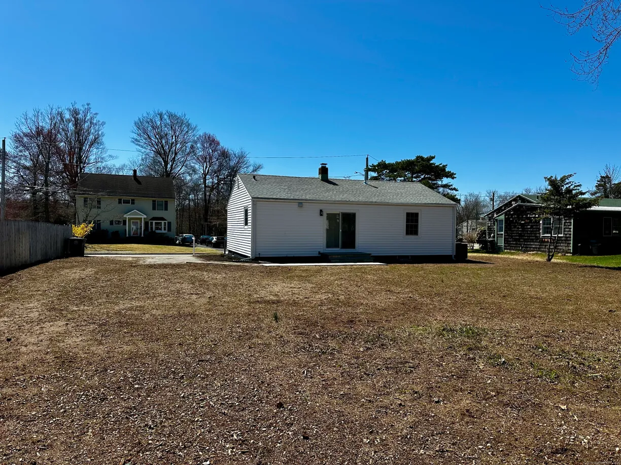Greenwich Real Estate | View 26 Riverdale Road | Listing