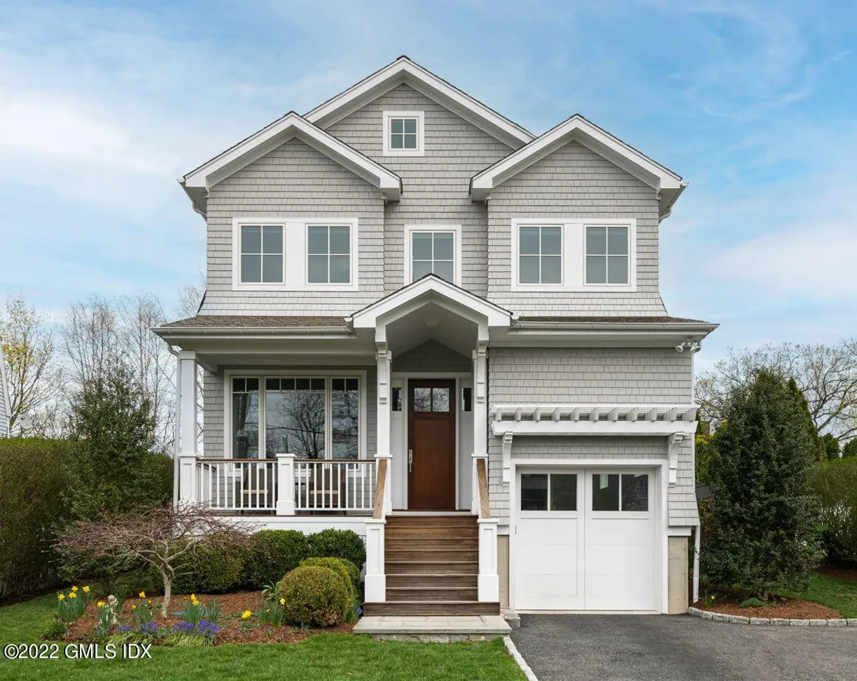 Greenwich Real Estate | View 12 Roosevelt | 5 Beds, 4 Baths
