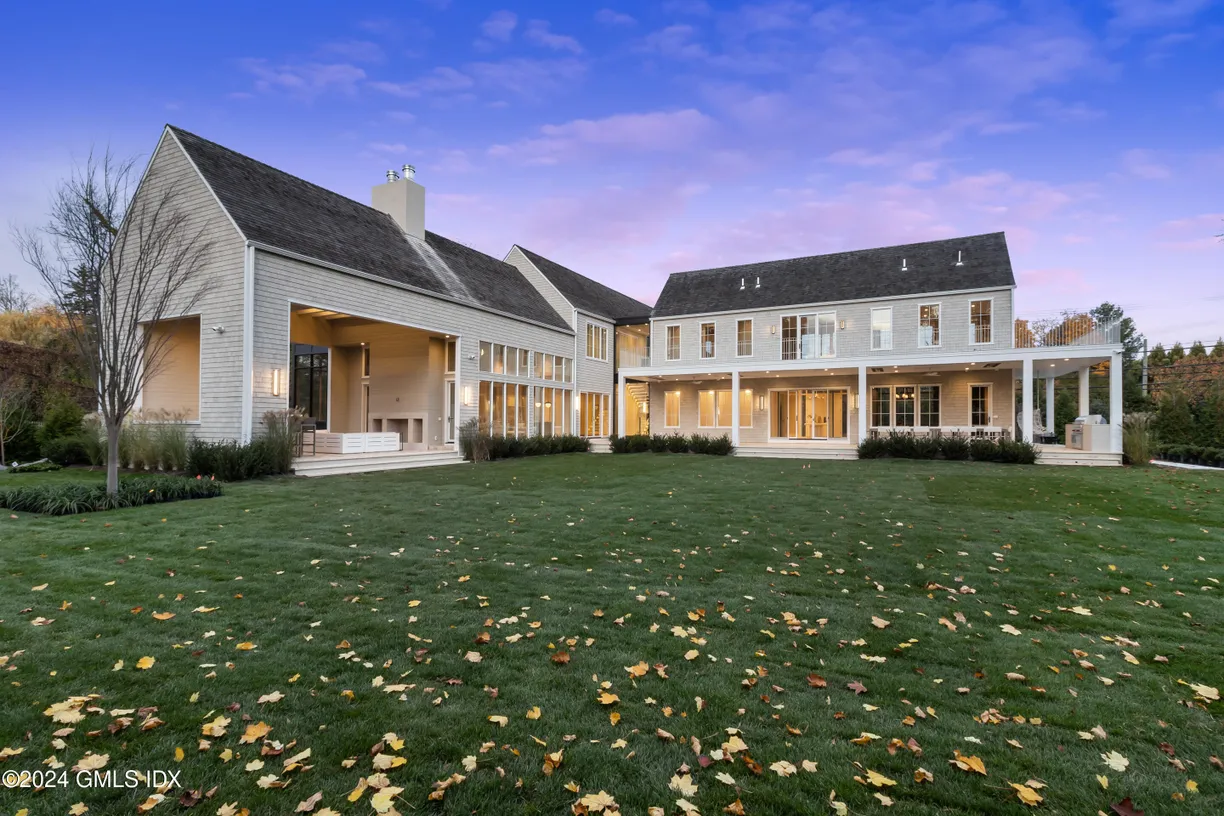 Greenwich Real Estate | View 351 North Street | 4 Beds, 6 Baths