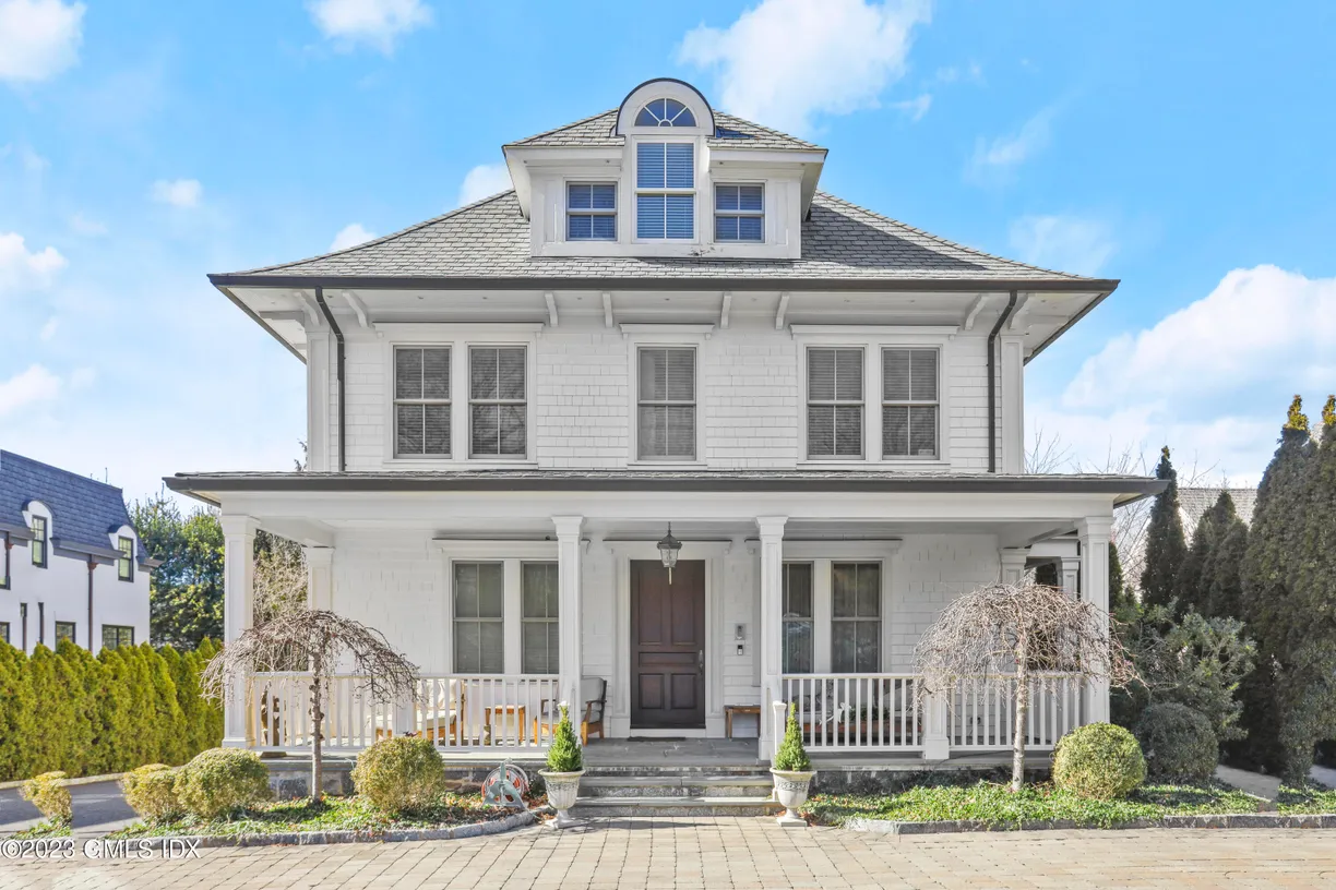 Greenwich Real Estate | View 250 Milbank Avenue, B | 2 Beds, 3 Baths