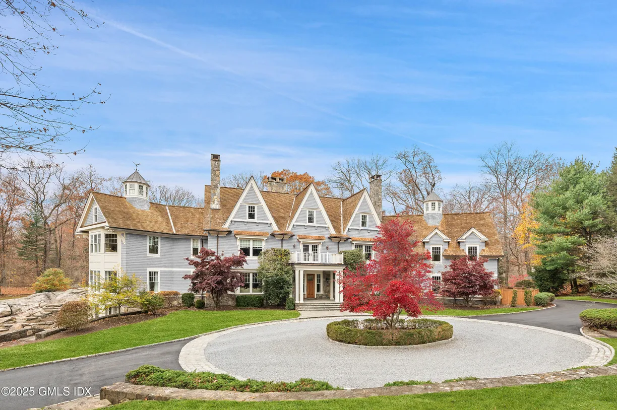 Greenwich Real Estate | View 34 Dublin Hill Drive | Listing