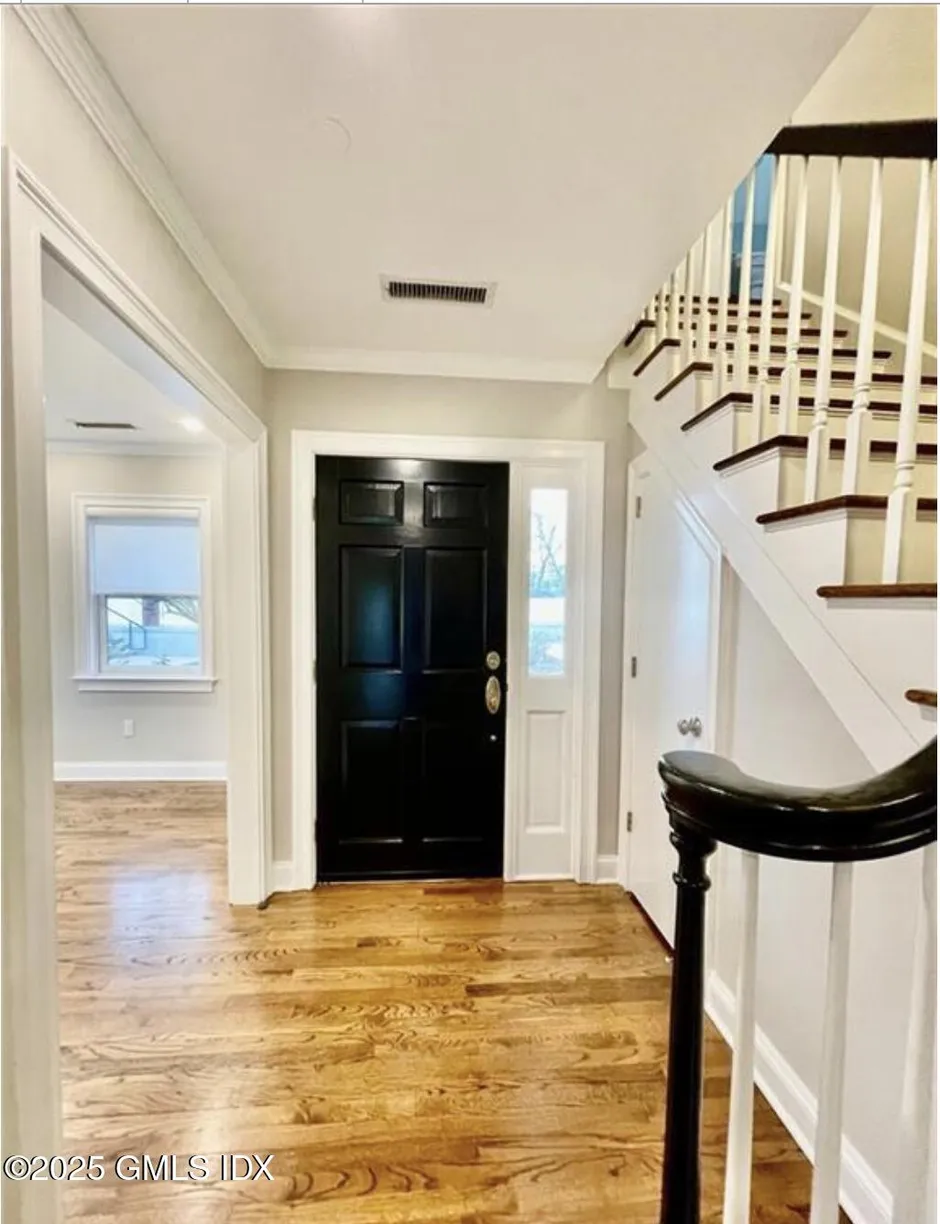 Greenwich Real Estate | View 51 Forest Avenue, 44 | 2 Beds, 2 Baths