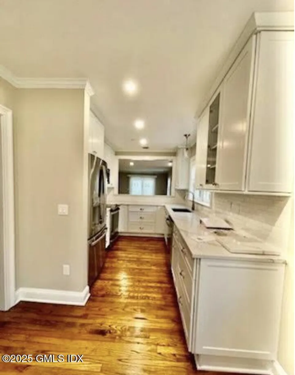 Greenwich Real Estate | View 51 Forest Avenue, 44 | Listing