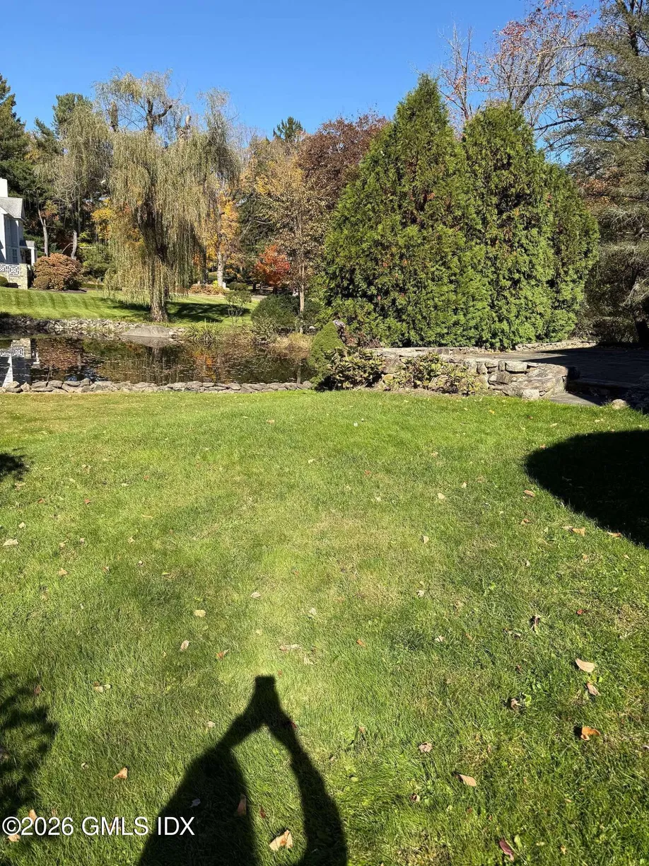 3 Huntzinger Drive, Greenwich, CT 06831 Property for sale
