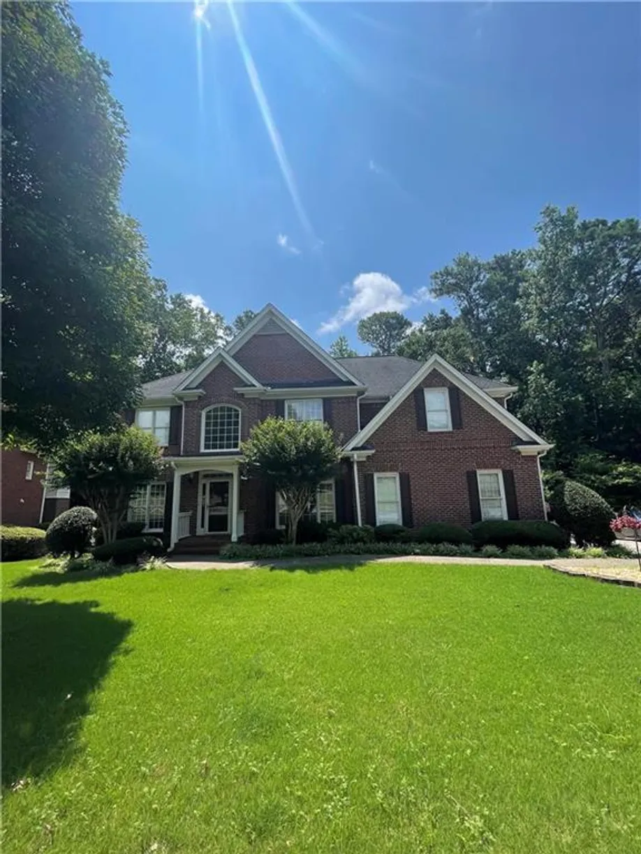Savannah Real Estate | View 450 Pine Bough Court | 5 Beds, 4 Baths