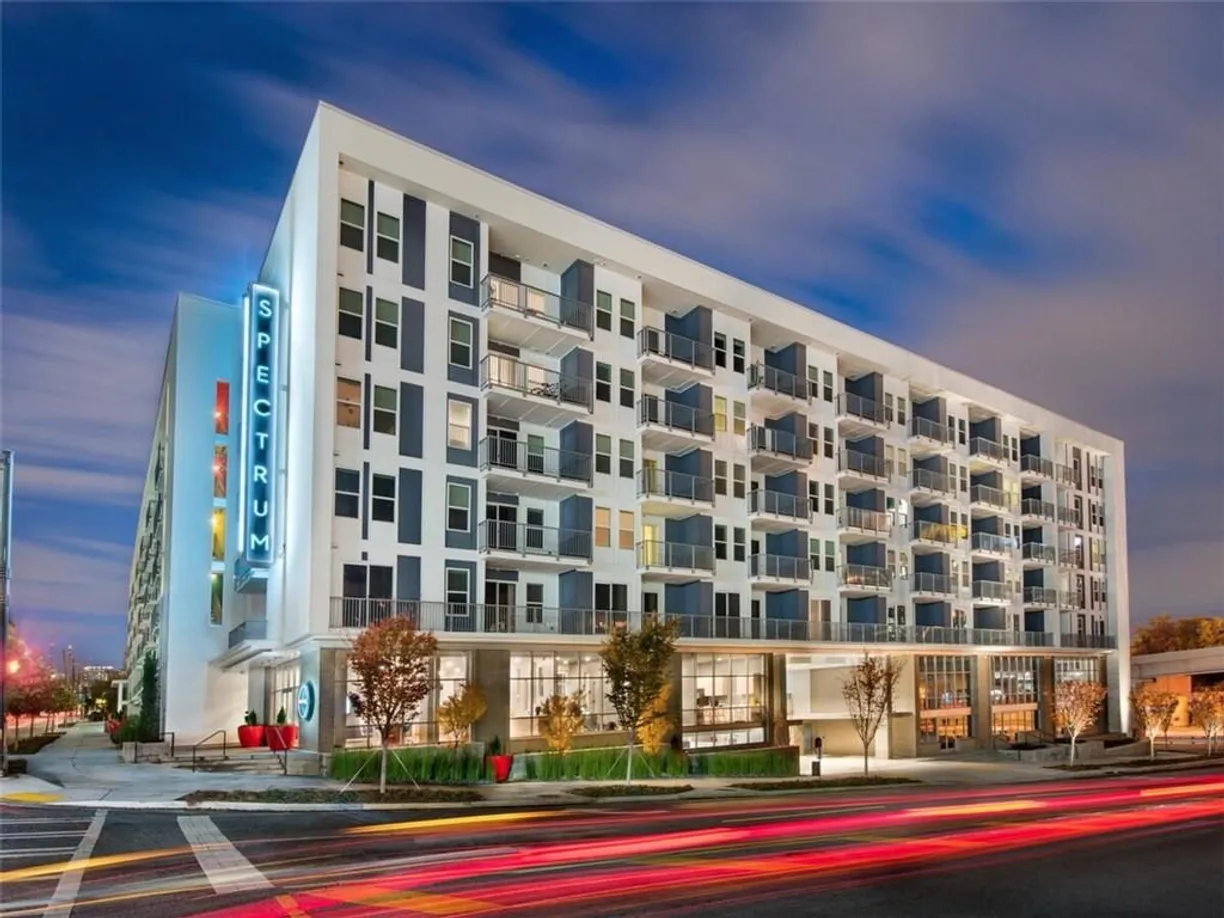 Savannah Real Estate | View 1270 Spring Street, B02 | 2 Beds, 2 Baths