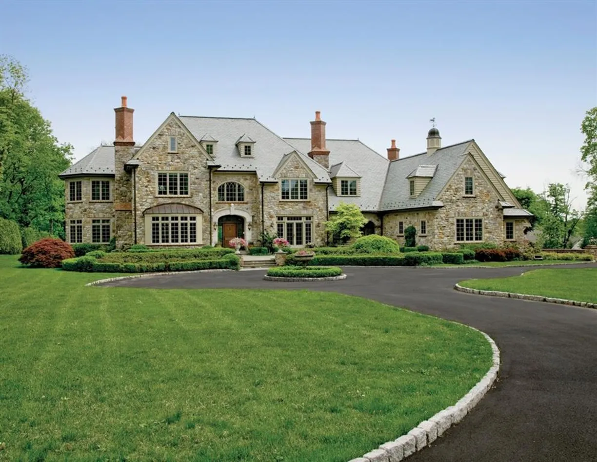 Savannah Real Estate | View 12720 Bethany Road, B | 5 Beds, 5 Baths