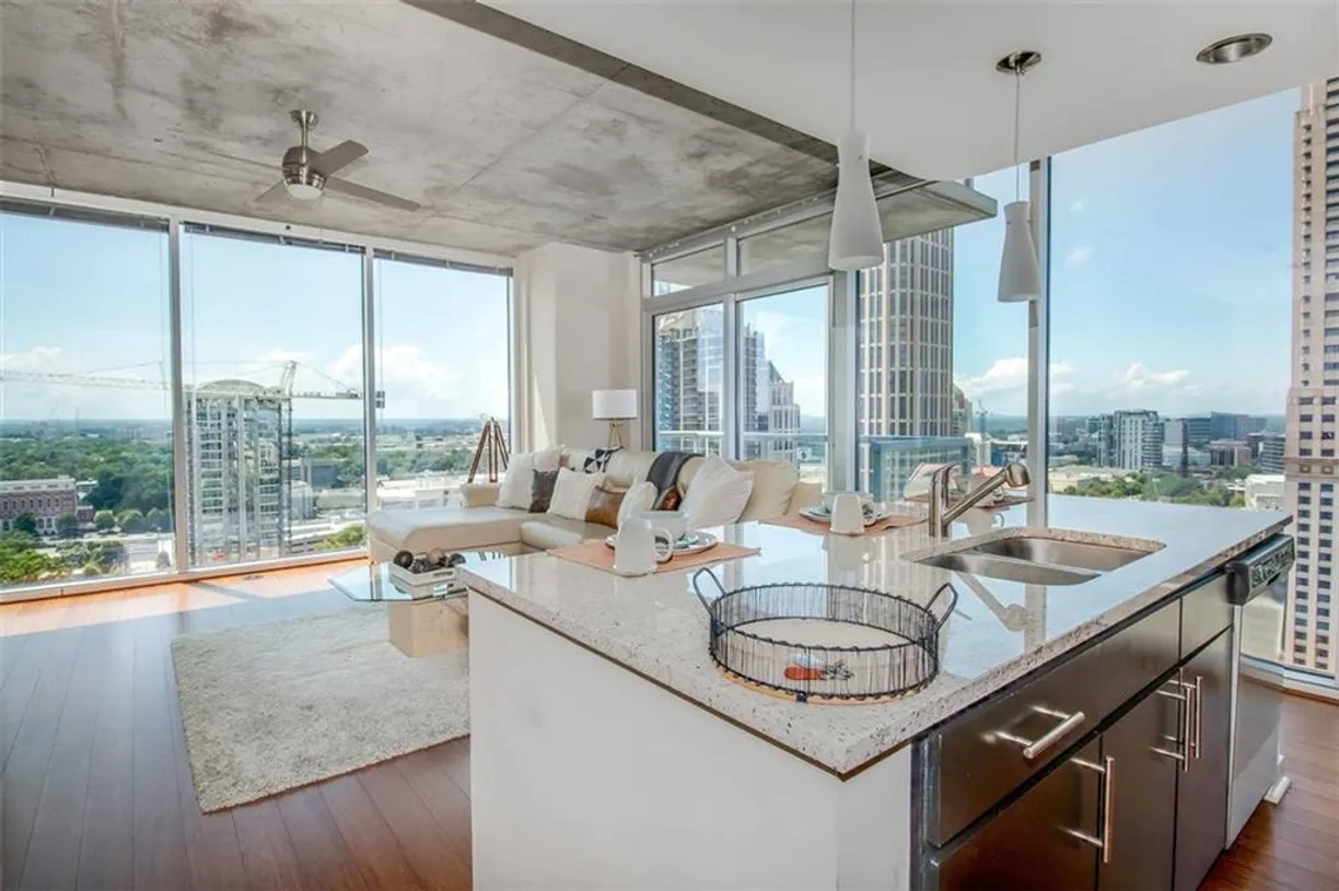 Savannah Real Estate | View 77 12th Street, 1305 | Listing