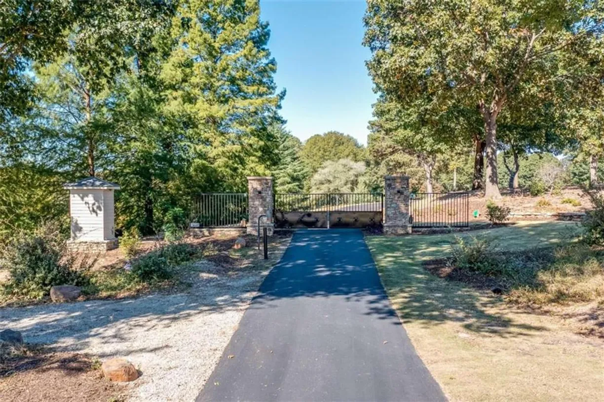 Savannah Real Estate | View 479 Bill Watkins Road | Listing