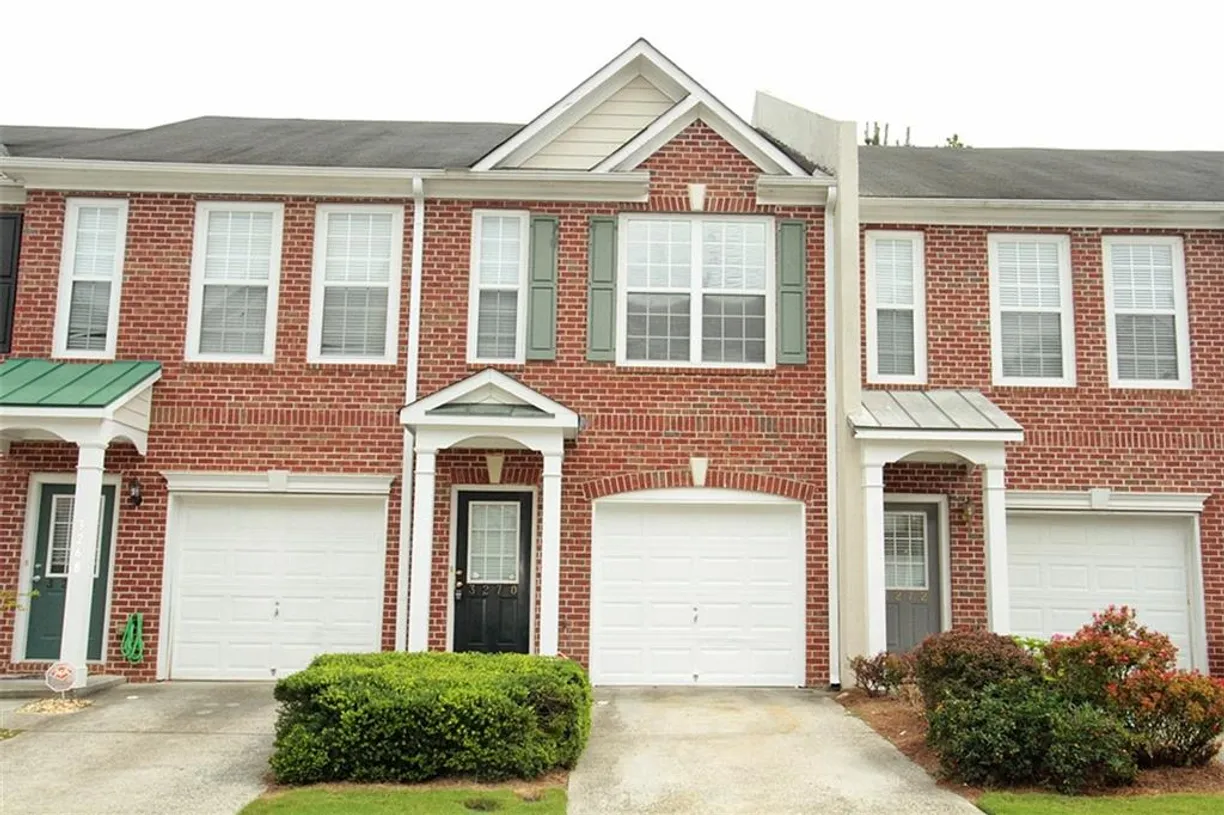 Savannah Real Estate | View 3270 Mill Springs | 2 Beds, 2 Baths