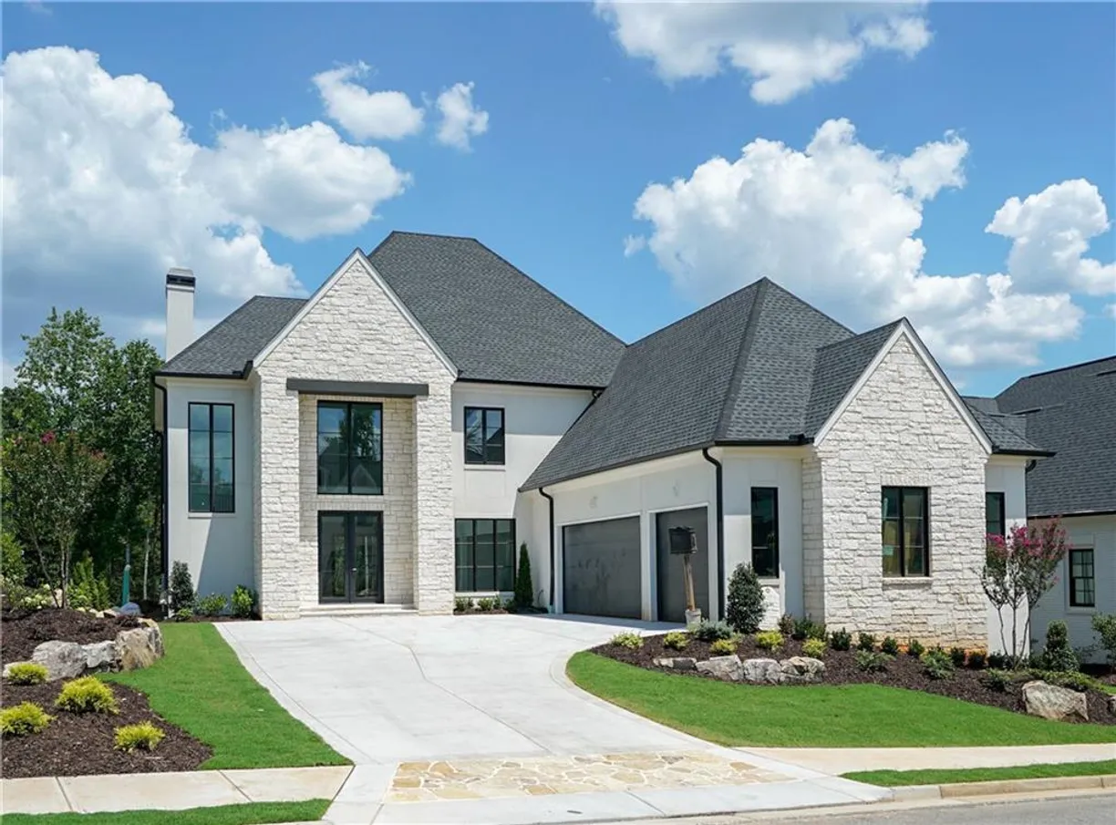Savannah Real Estate | View 3815 Cottage Drive | 5 Beds, 5 Baths