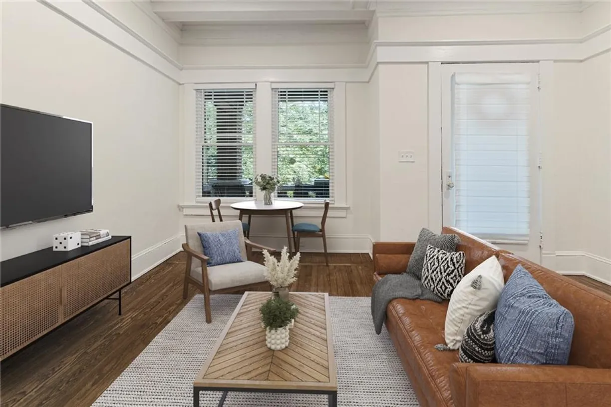Savannah Real Estate | View 315 10th Street | Listing