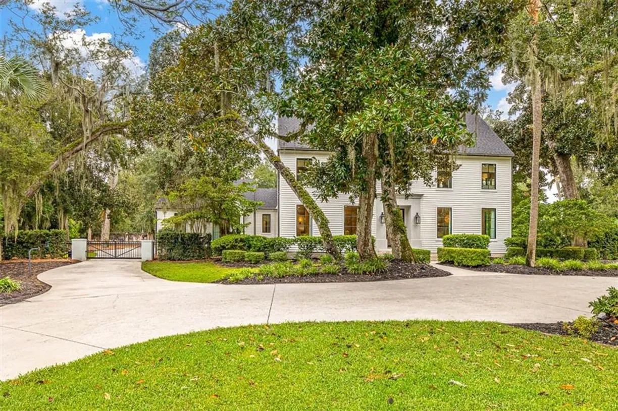 Savannah Real Estate | View 3633 Oglethorpe Drive | Listing