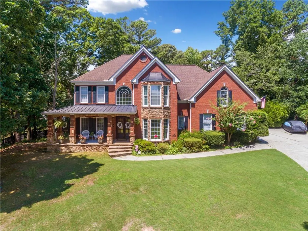 Savannah Real Estate | View 475 Highland Gate Circle | Listing