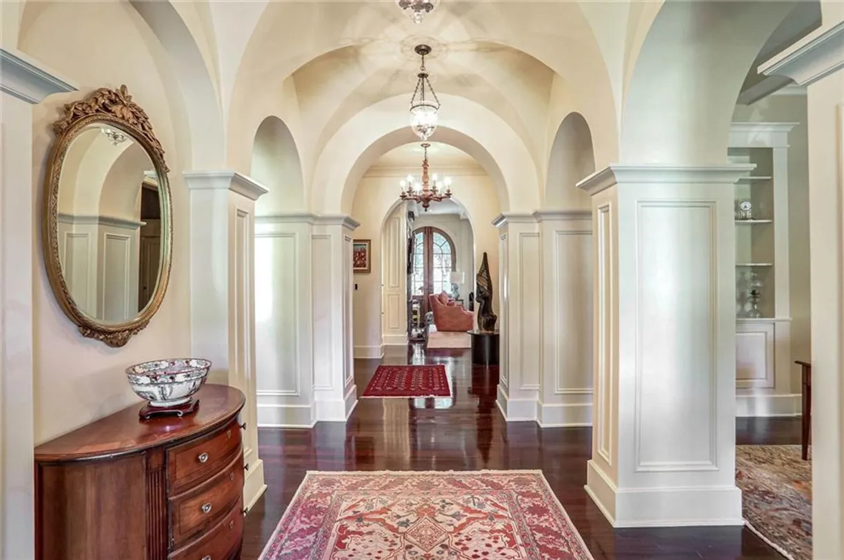 Savannah Real Estate | View 1691 Doncaster Drive | Listing