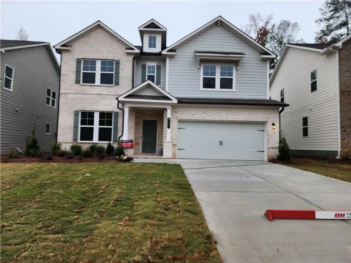 Savannah Real Estate | View 3990 Alderstone Drive | 4 Beds, 2 Baths