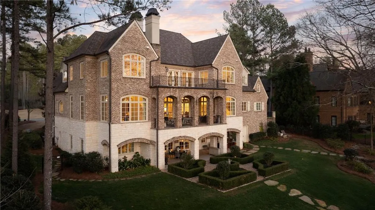Savannah Real Estate | View 4844 Elkhorn Hill Drive | Listing