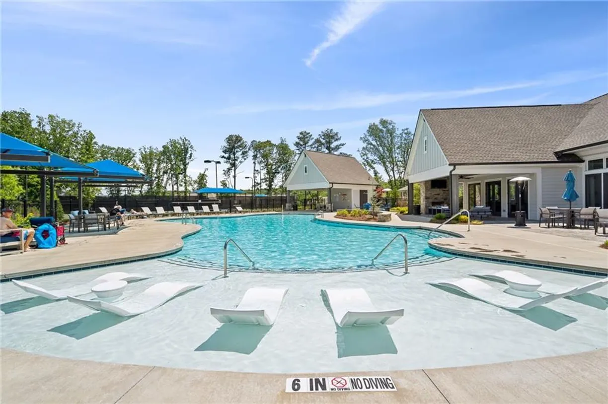 Savannah Real Estate | View 6909 River Rock Drive | Listing