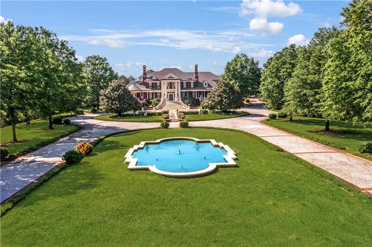 Savannah Real Estate | View 5200 Moore Road | 10 Beds, 12 Baths