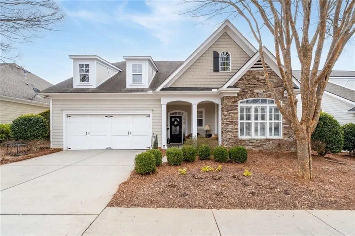 Savannah Real Estate | View 6315 MANNINGTREE Court | 3 Beds, 2 Baths