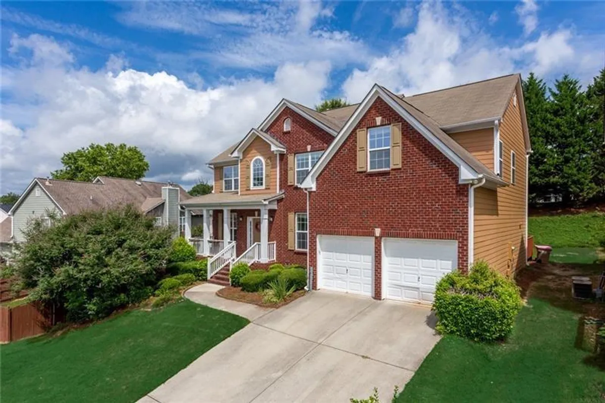Savannah Real Estate | View 2615 Exeter Court | Listing
