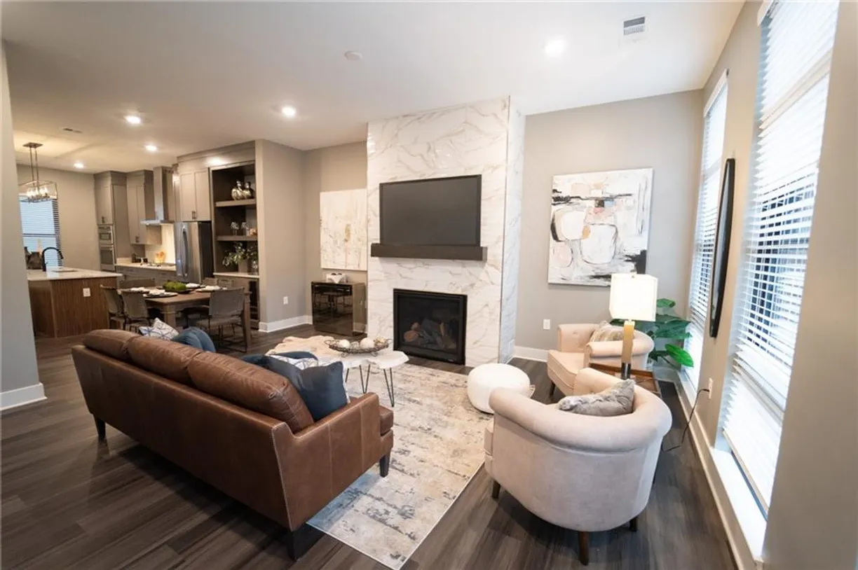Savannah Real Estate | View 1066 Fraser Street, 1066 | 3 Beds, 2 Baths