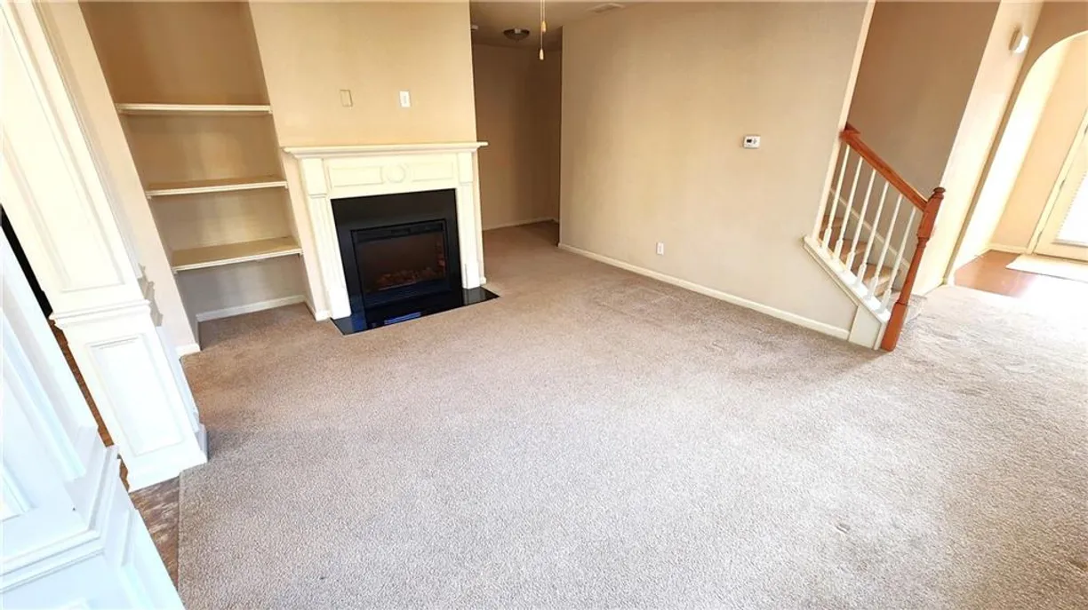 Savannah Real Estate | View 3792 BROCKENHURST Drive | Listing