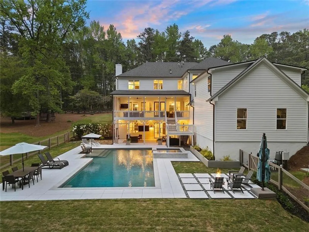 Savannah Real Estate | View 650 Jones Road | Listing