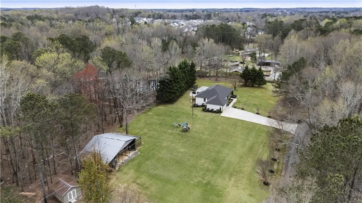 Savannah Real Estate | View 7827 Midway Road | Listing