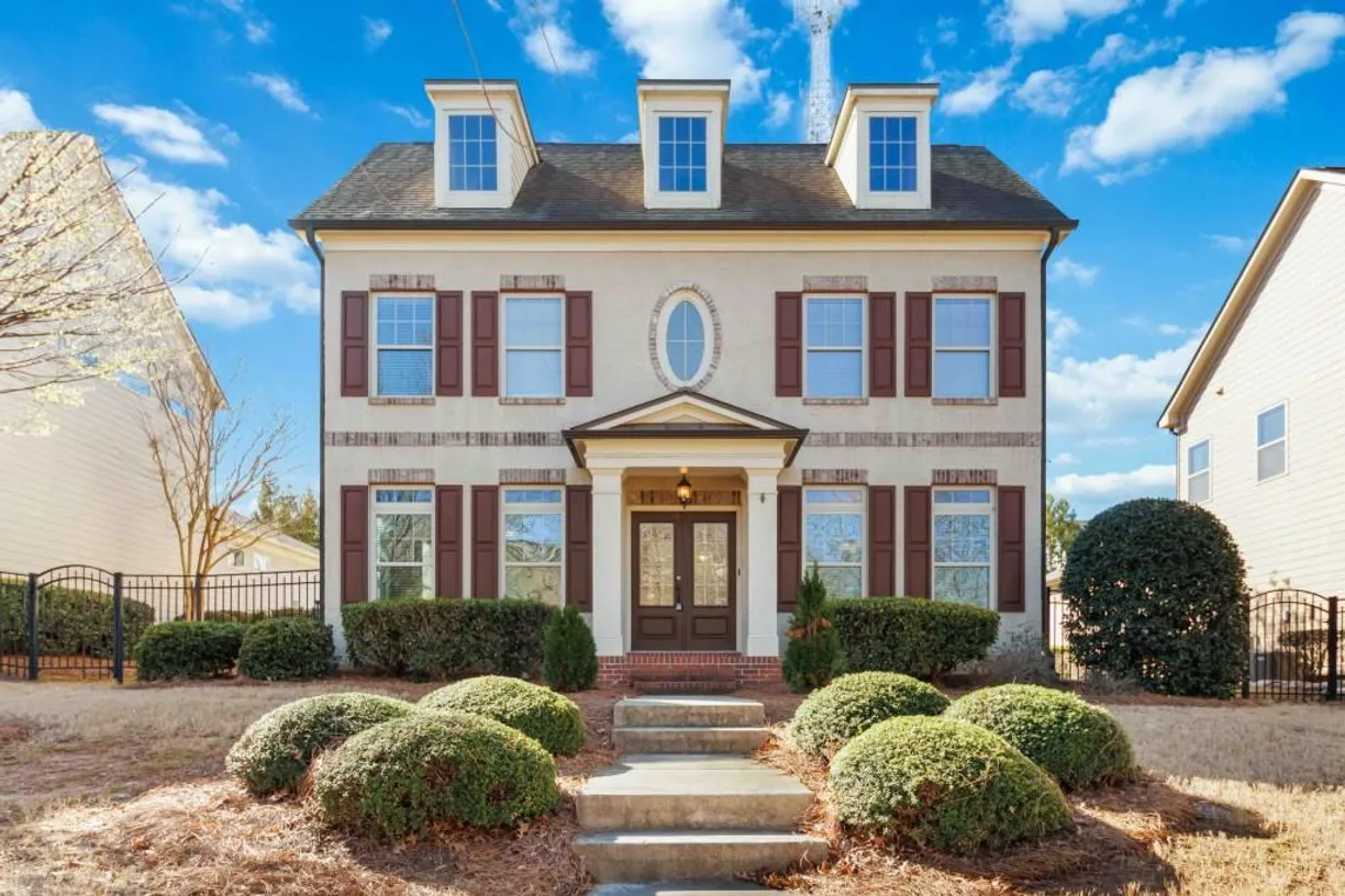 Savannah Real Estate | View 12689 Lecoma Trace | 4 Beds, 3 Baths