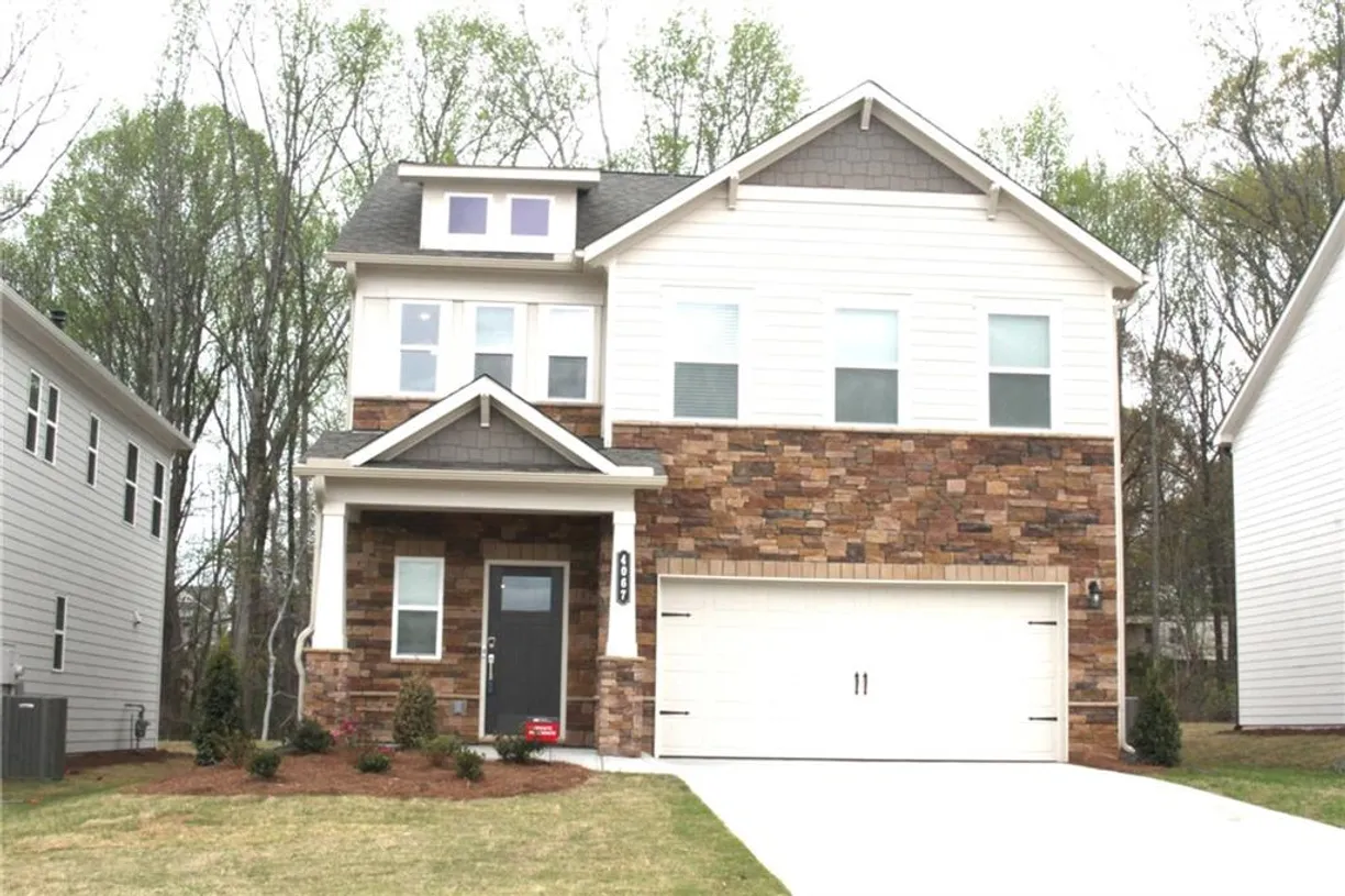 Savannah Real Estate | View 4067 ALDERSTONE DR | 4 Beds, 2 Baths