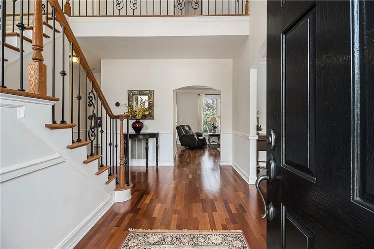 Savannah Real Estate | View 1440 Richards Circle | Listing