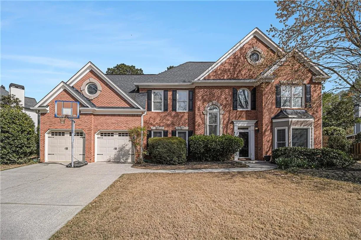 Savannah Real Estate | View 1440 Richards Circle | 5 Beds, 2 Baths