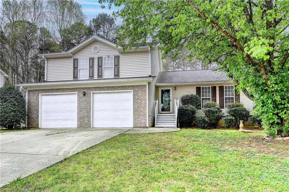 Savannah Real Estate | View 5880 April Drive | Listing