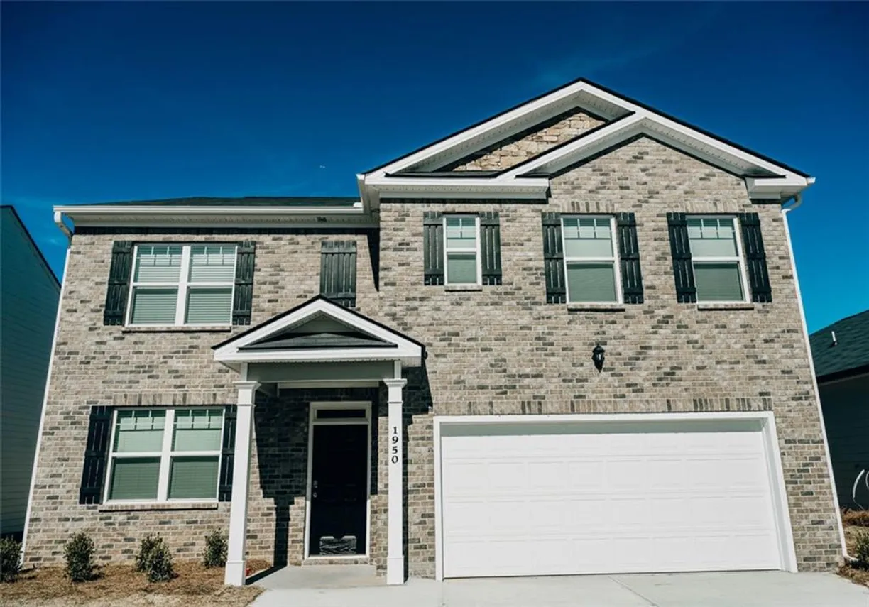 Savannah Real Estate | View 1950 VIDALIA Court | 5 Beds, 3 Baths