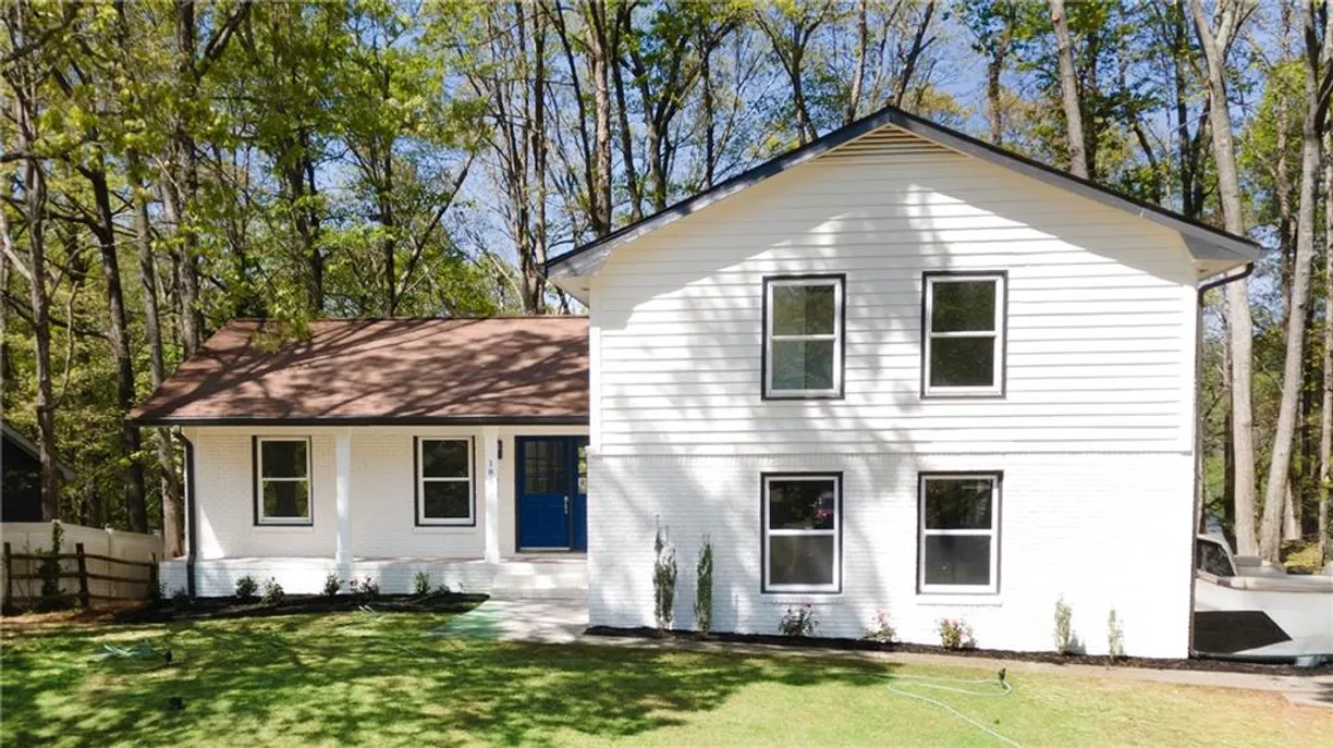 Savannah Real Estate | View 185 Ansley Court | 4 Beds, 2 Baths