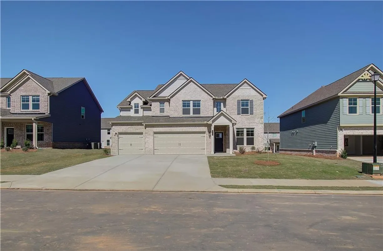 Savannah Real Estate | View 2366 Cadenza Circle | 5 Beds, 3 Baths