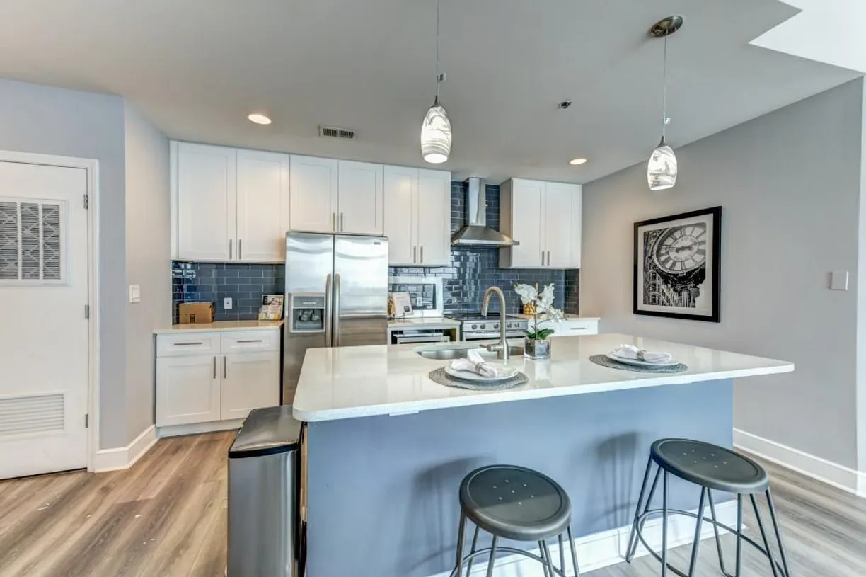 Savannah Real Estate | View 950 W Peachtree Street, 1504 | 2 Beds, 2 Baths