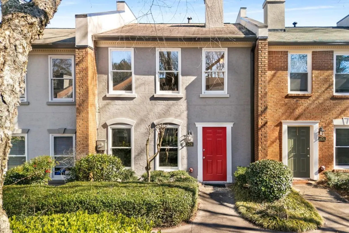 Savannah Real Estate | View 3476 Silver Maple Drive | 2 Beds, 2 Baths