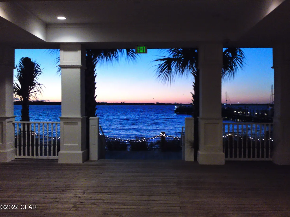 Northwest Florida Real Estate | View 3001 W 10th, 205-A | 2 Beds, 2 Baths