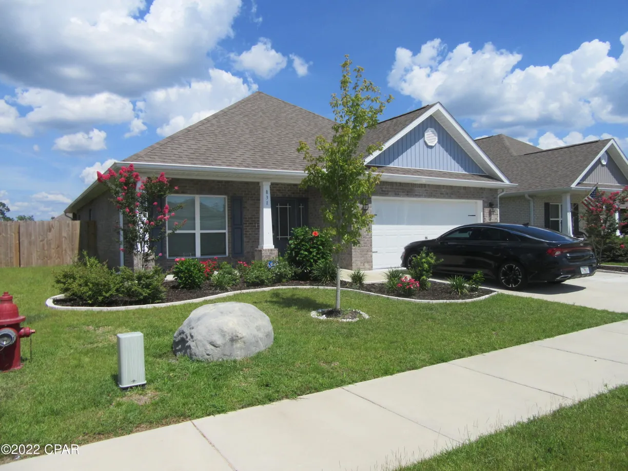 Northwest Florida Real Estate | View 831 Cason | 3 Beds, 2 Baths