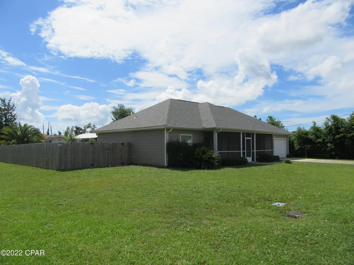 Northwest Florida Real Estate | View 1501 Indiana | 4 Beds, 2 Baths
