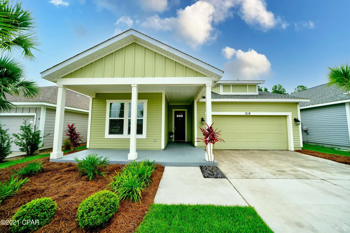 Northwest Florida Real Estate | View 316 Graze Point | 3 Beds, 2 Baths