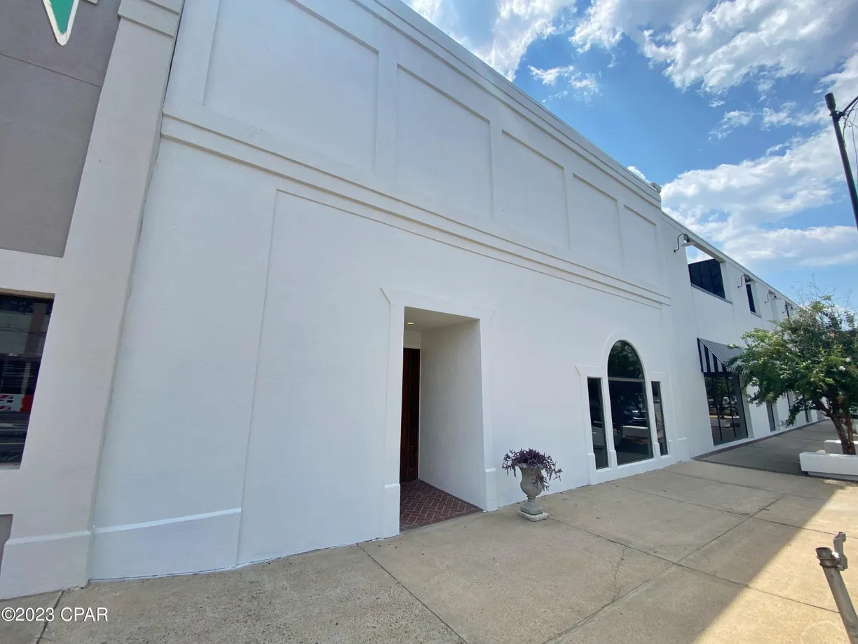 Northwest Florida Real Estate | View 4431 Lafayette Street | Listing
