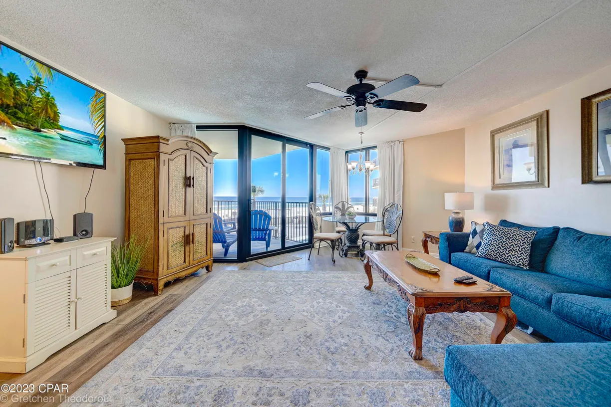 Northwest Florida Real Estate | View 9850 S Thomas Drive, 211E | 1 Bed, 1 Bath