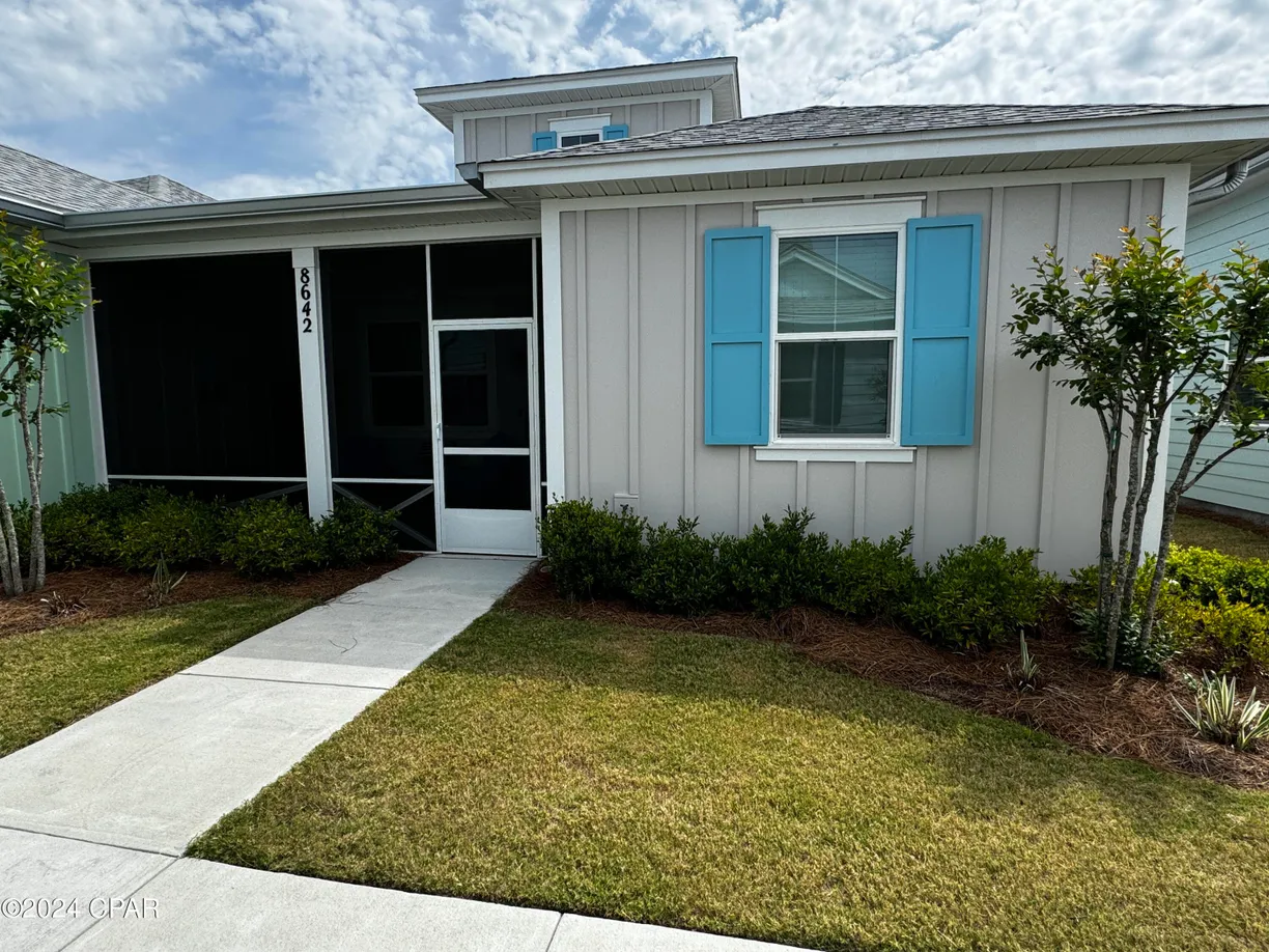 Northwest Florida Real Estate | View 8642 Coral Reef | 2 Beds, 2 Baths