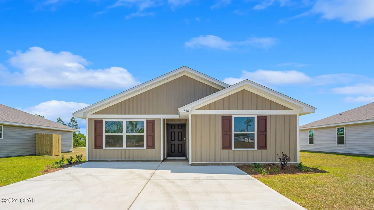 Northwest Florida Real Estate | View 7303 Morningside Drive | 4 Beds, 2 Baths